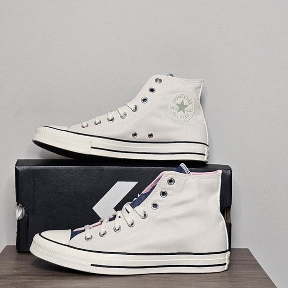 Converse Women's CTAS Denim Sneakers Size 10  A02881F NWT - Picture 1 of 9